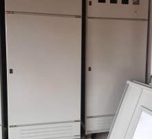 高清图片下的工业插座 构造、应用与选购指南