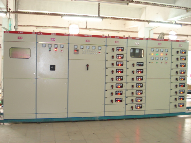 工业配电解决方案 从成套配电柜、知名品牌到内蒙古常用型号及工业插座全解析